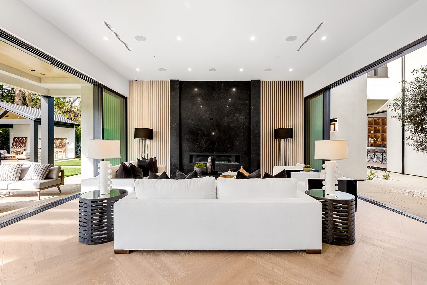 Elfyer - Encino, CA House - For Sale