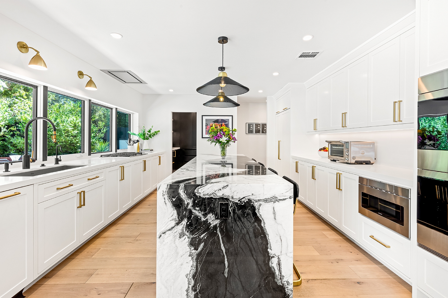 Elfyer - Tarzana, CA House - For Sale