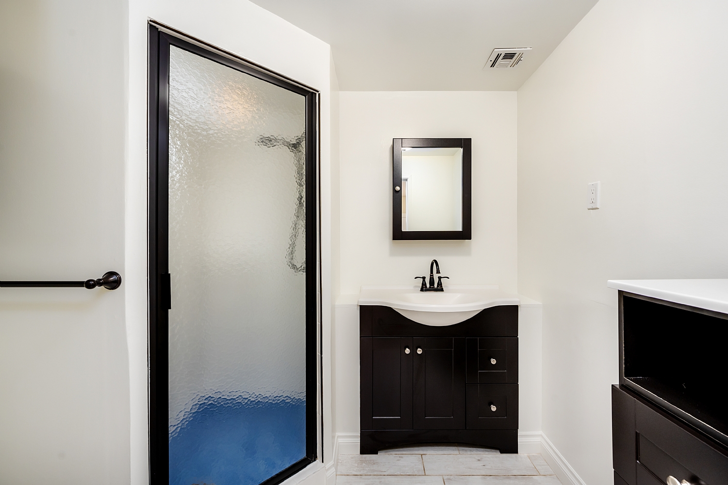 Elfyer - Sherman Oaks, CA House - For Sale