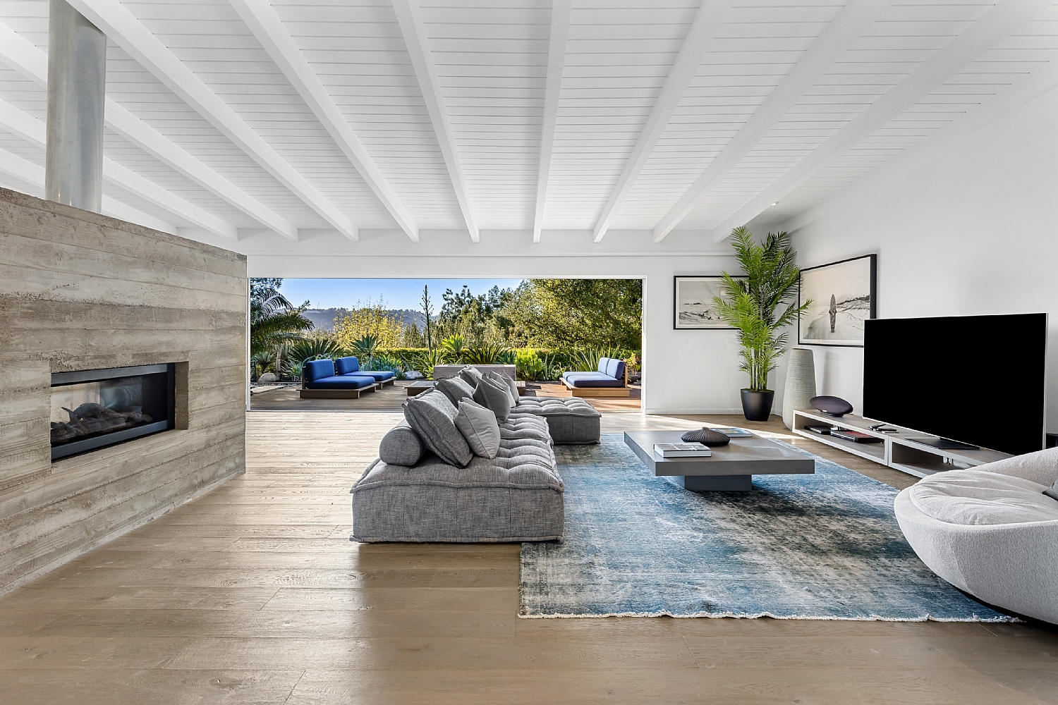 Elfyer - Studio City, CA House - For Sale