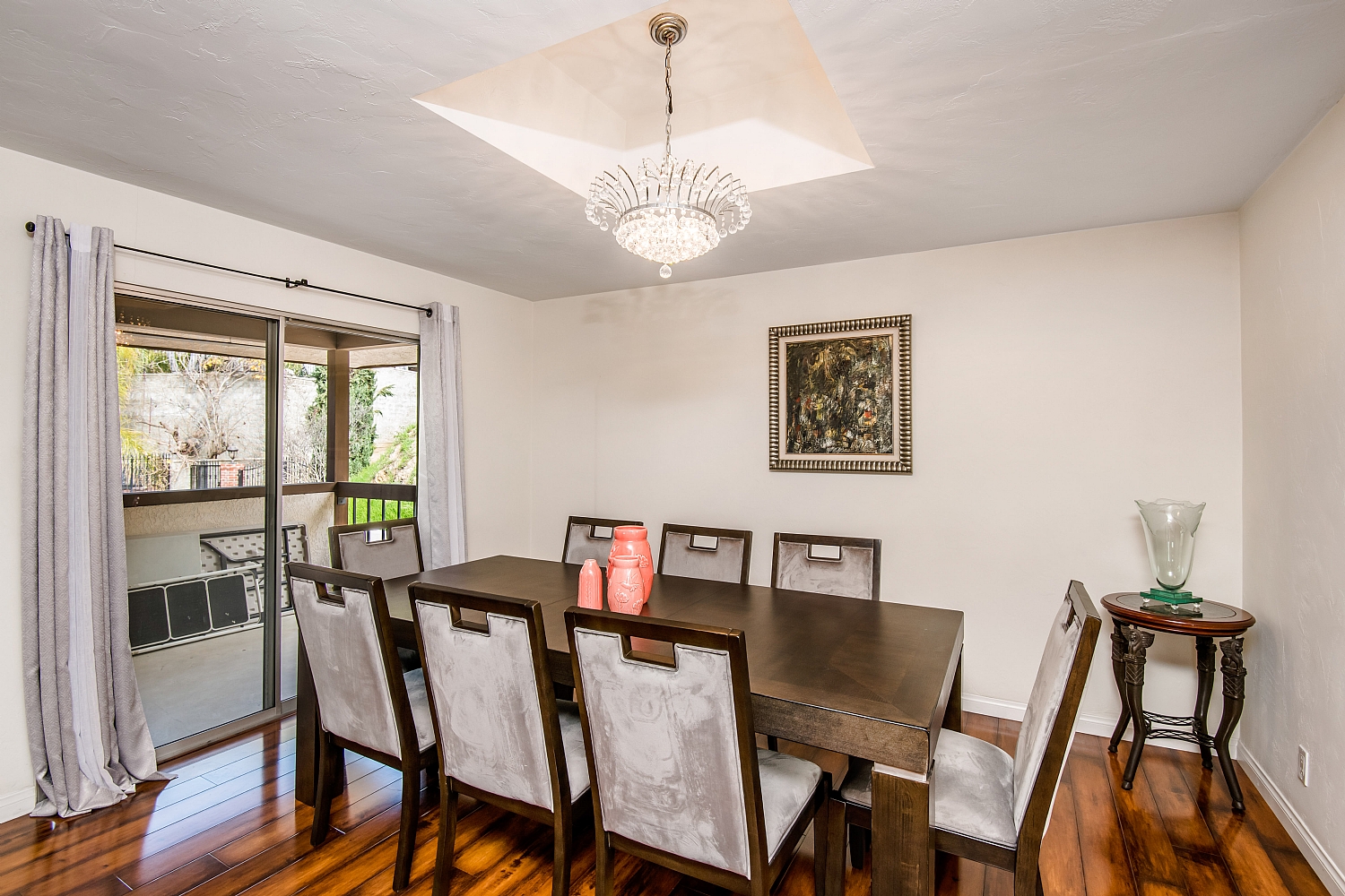 Elfyer - Burbank, CA House - For Sale