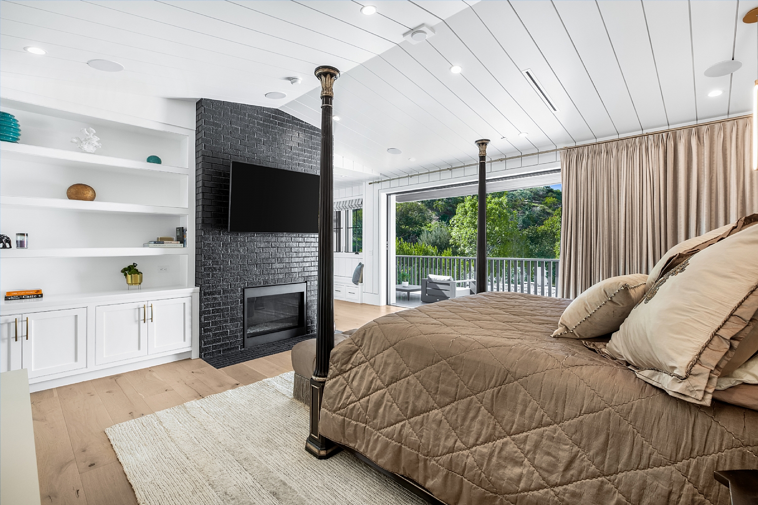 Elfyer - Encino, CA House - For Sale