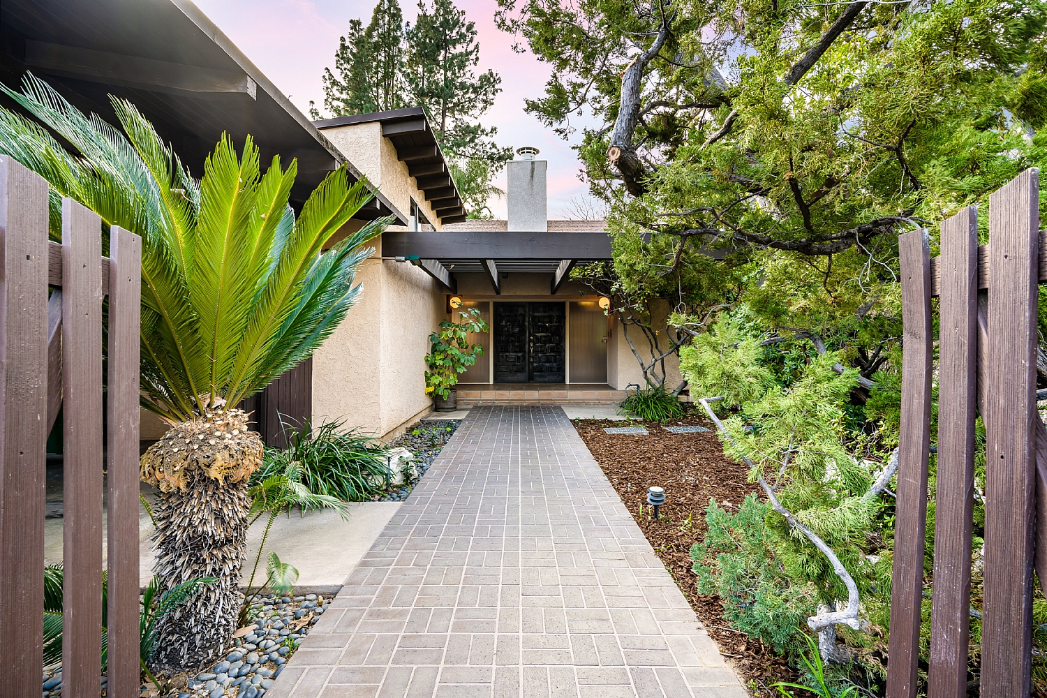 Elfyer - Encino, CA House - For Sale