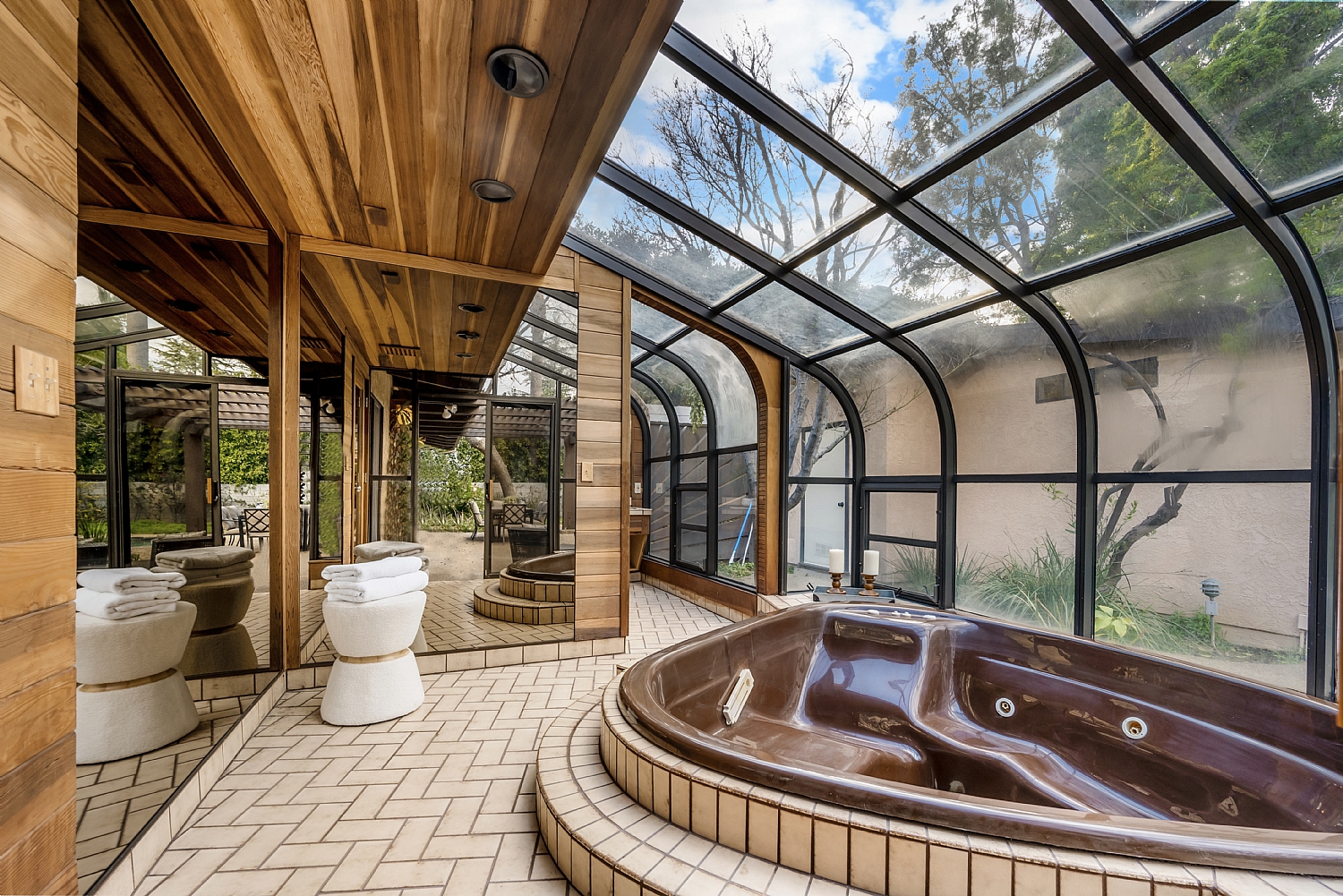 Elfyer - Encino, CA House - For Sale