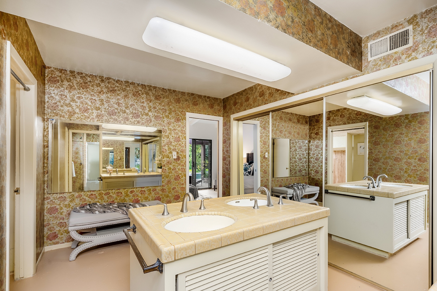 Elfyer - Encino, CA House - For Sale