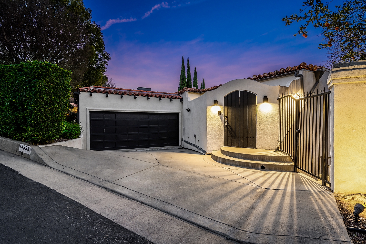 Elfyer - Sherman Oaks, CA House - For Sale