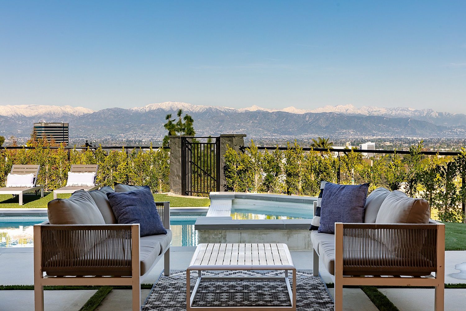 Elfyer - Encino, CA House - For Sale