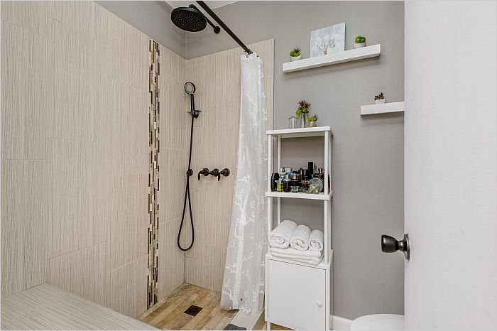 Elfyer - Encino, CA House - For Sale