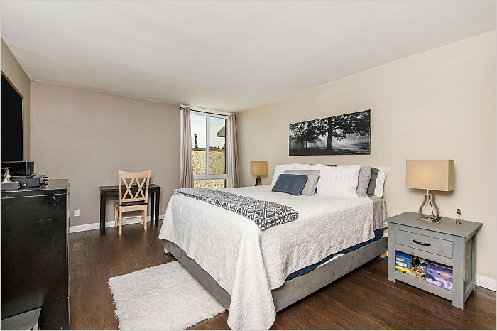 Elfyer - Encino, CA House - For Sale