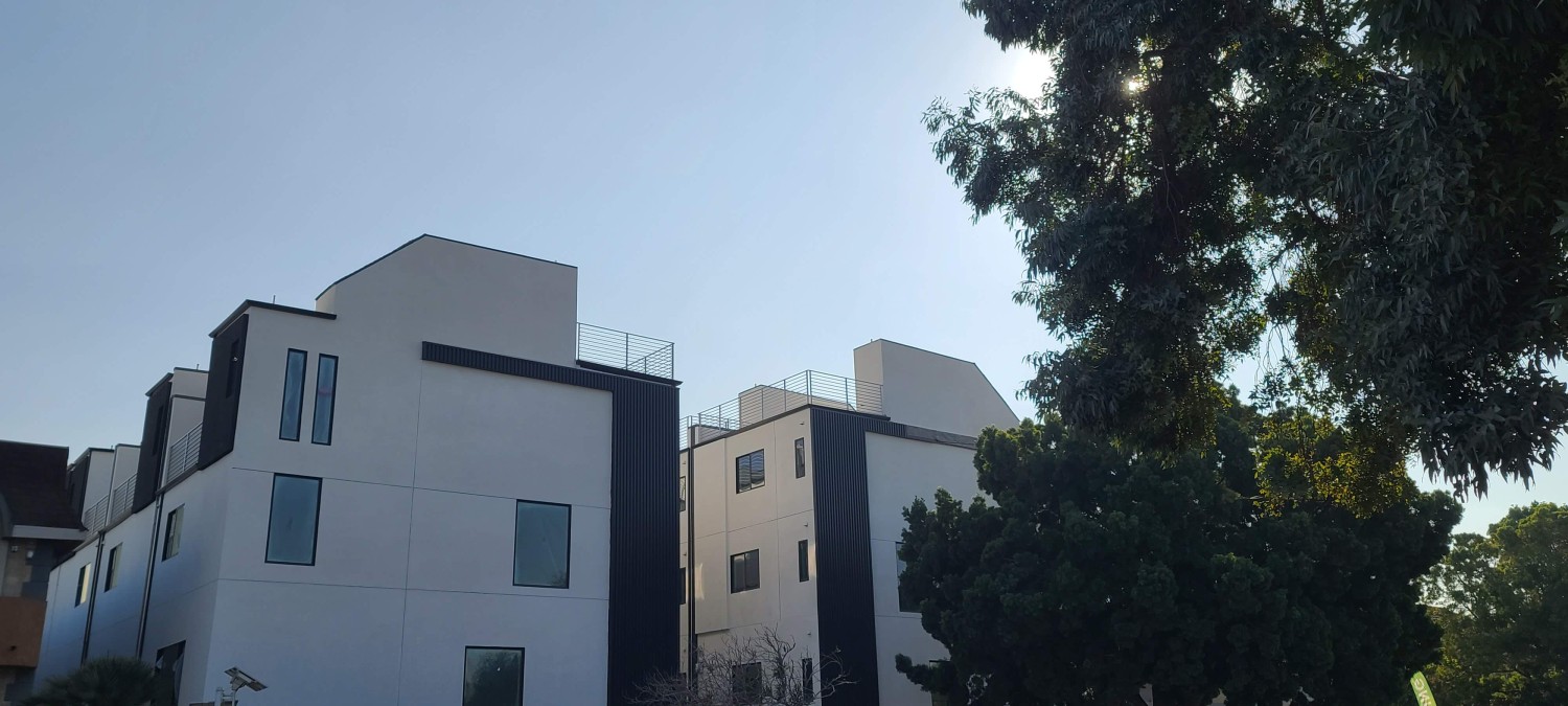 Elfyer - Los Angeles, CA House - For Sale