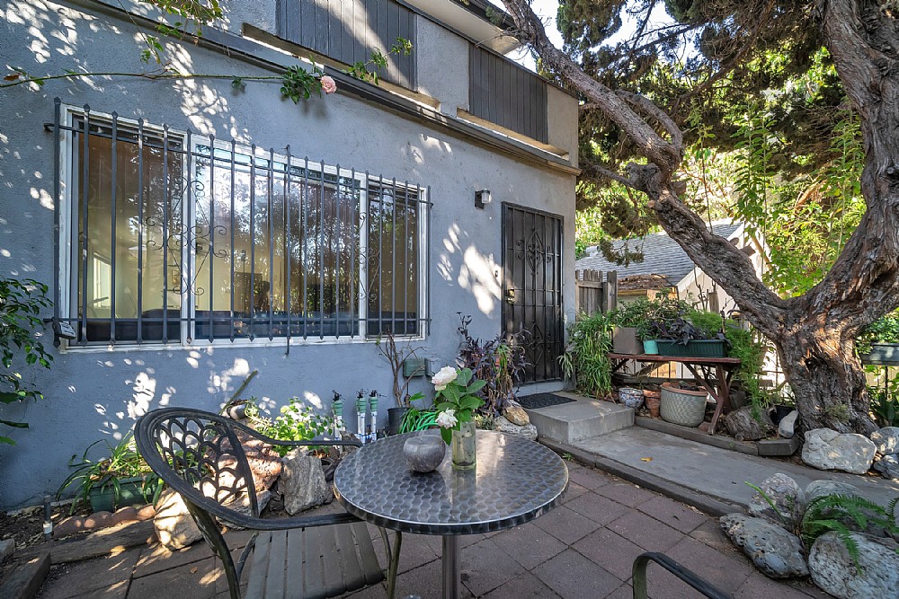 Elfyer - Los Angeles, CA House - For Sale