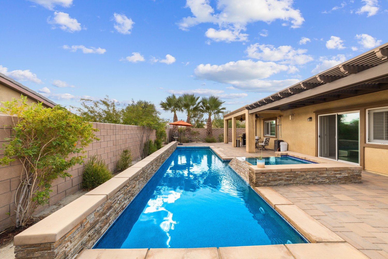 Elfyer - Palm Desert, CA House - For Sale