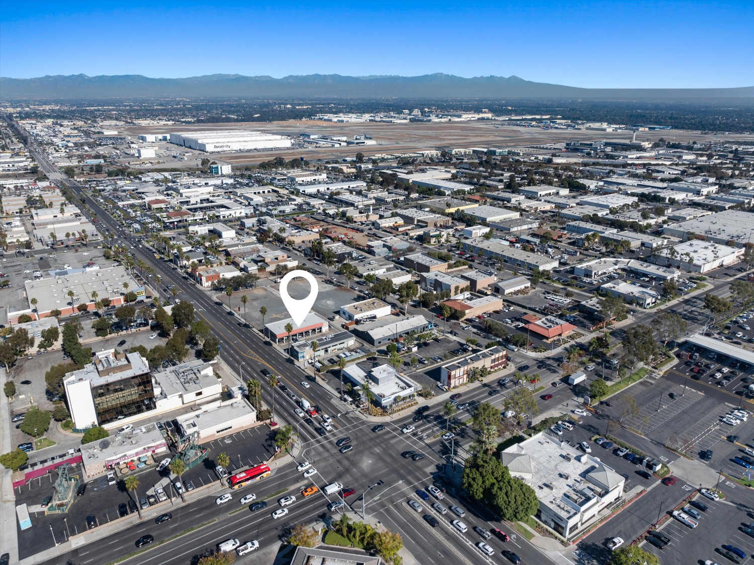 Elfyer - Signal Hill, CA House - For Sale
