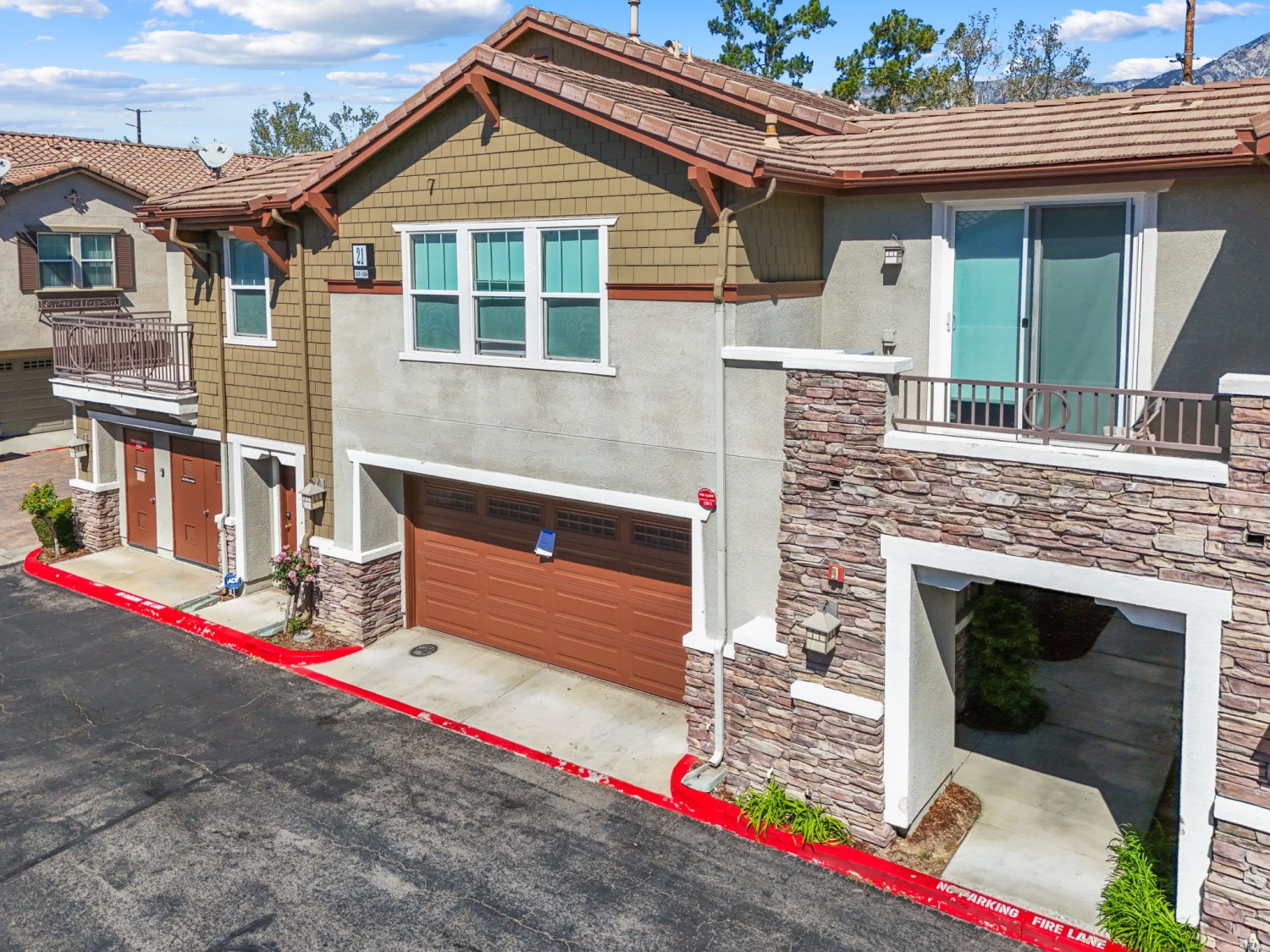 Elfyer - Rancho Cucamonga, CA House - For Sale