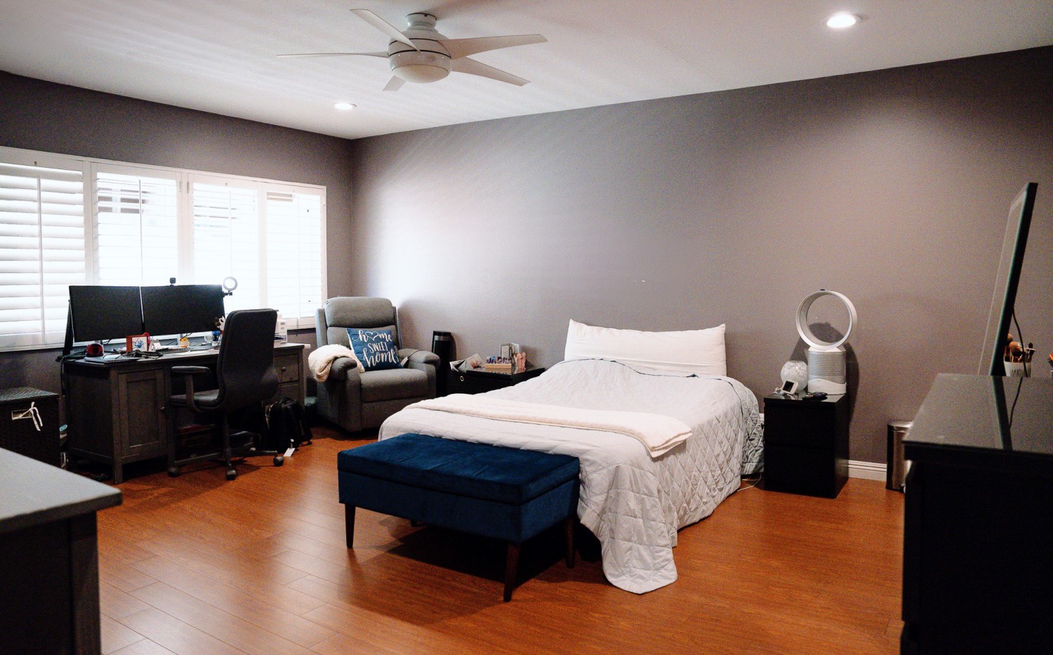 Elfyer - Burbank, CA House - For Sale