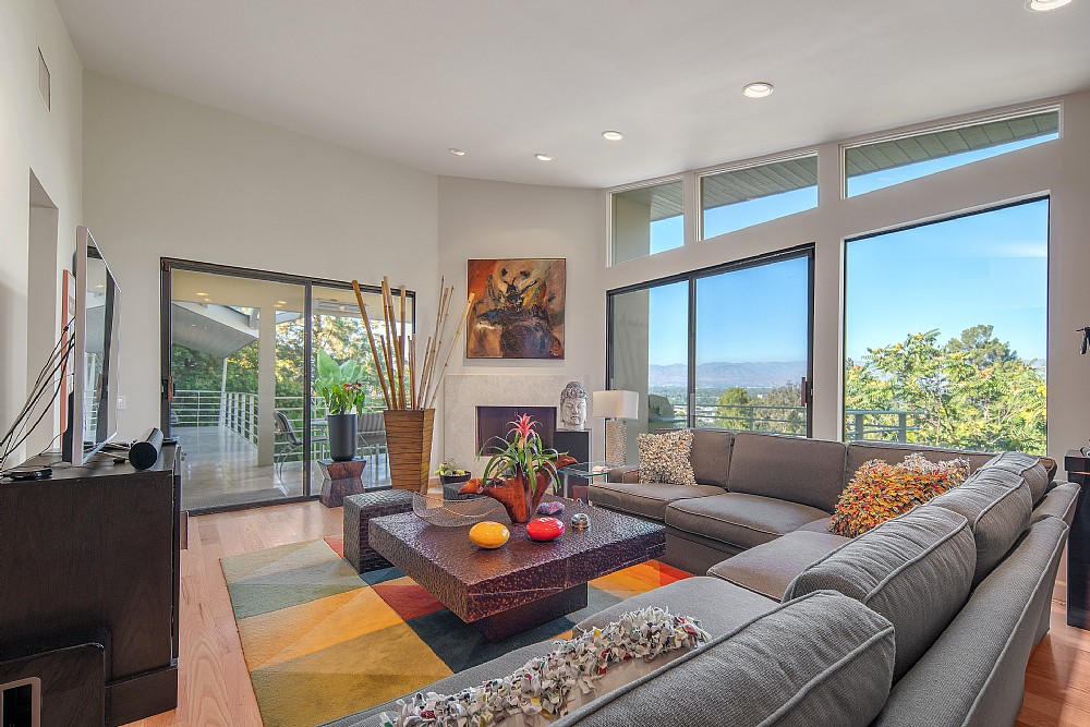 Elfyer - Sherman Oaks,  House - For Sale