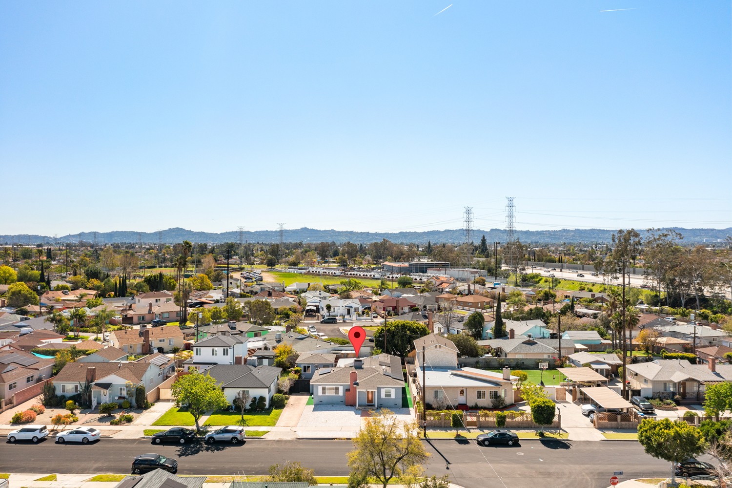 Elfyer - North Hollywood, CA House - For Sale