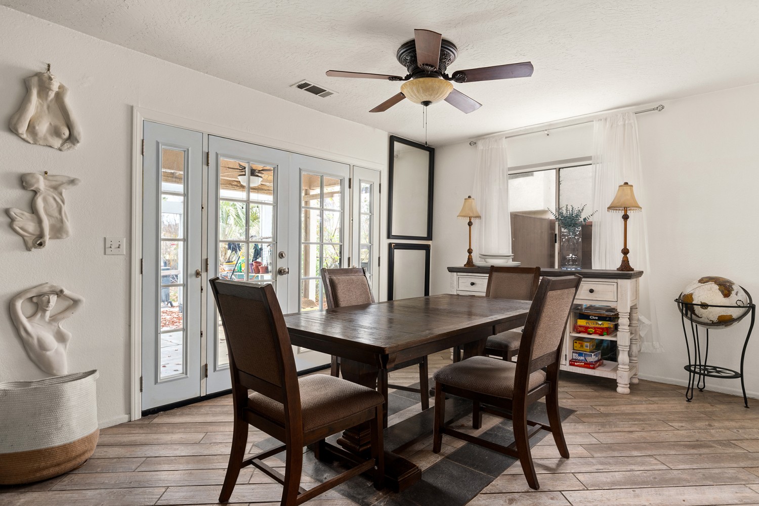 Elfyer - Victorville, CA House - For Sale
