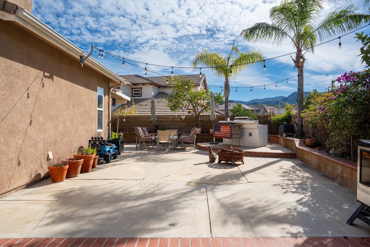 Elfyer - Stevenson Ranch, CA House - For Sale