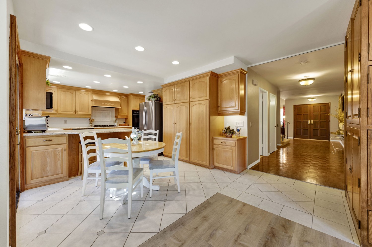 Elfyer - Glendale, CA House - For Sale