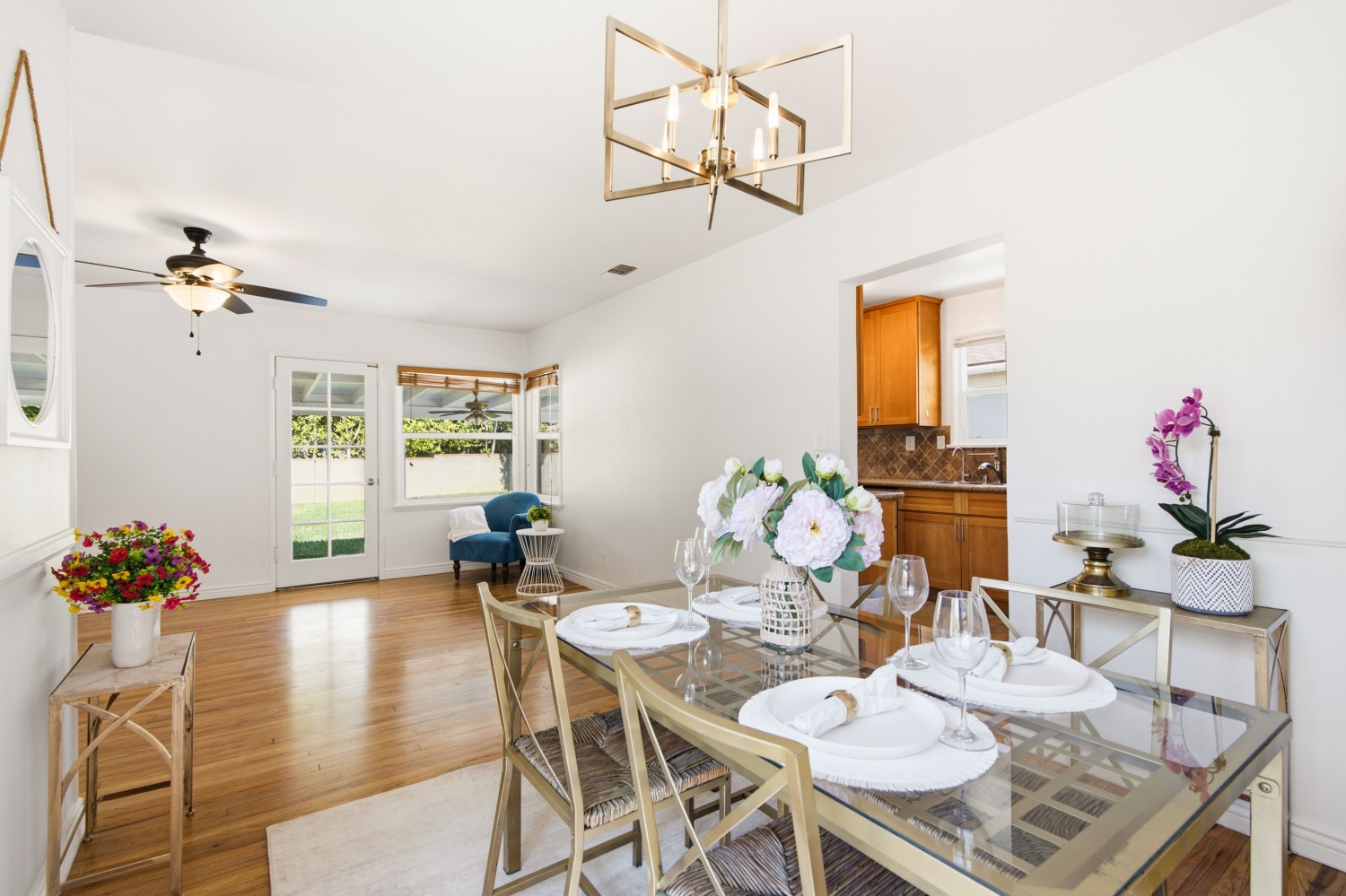 Elfyer - Reseda,  House - For Sale
