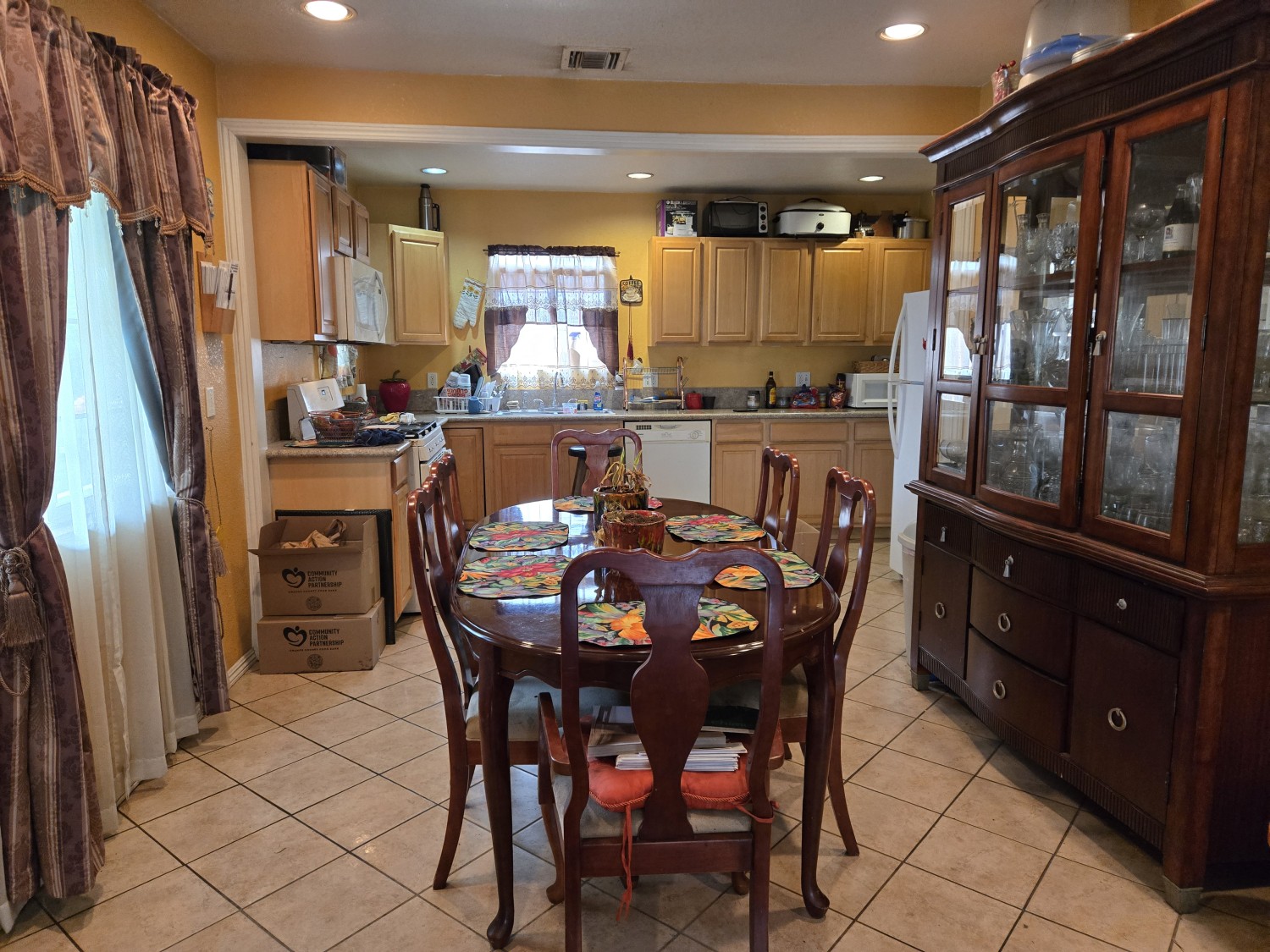 Elfyer - Lynwood, CA House - For Sale