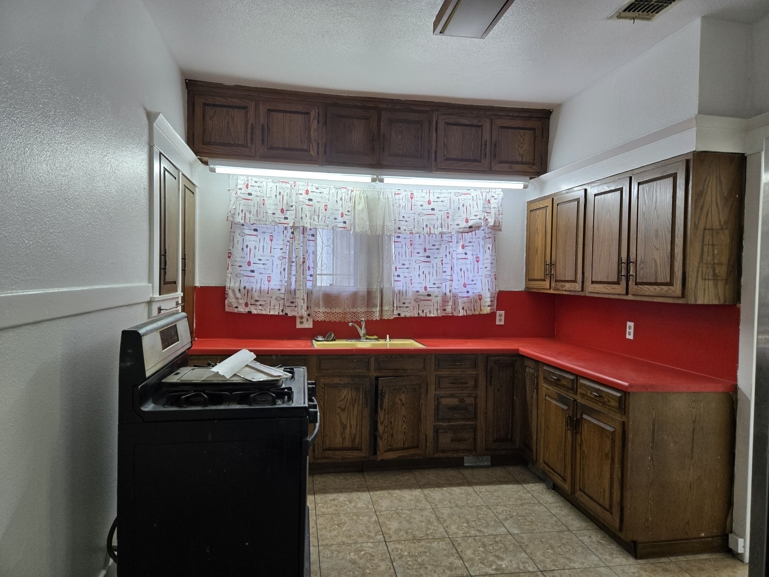 Elfyer - Los Angeles, CA House - For Sale