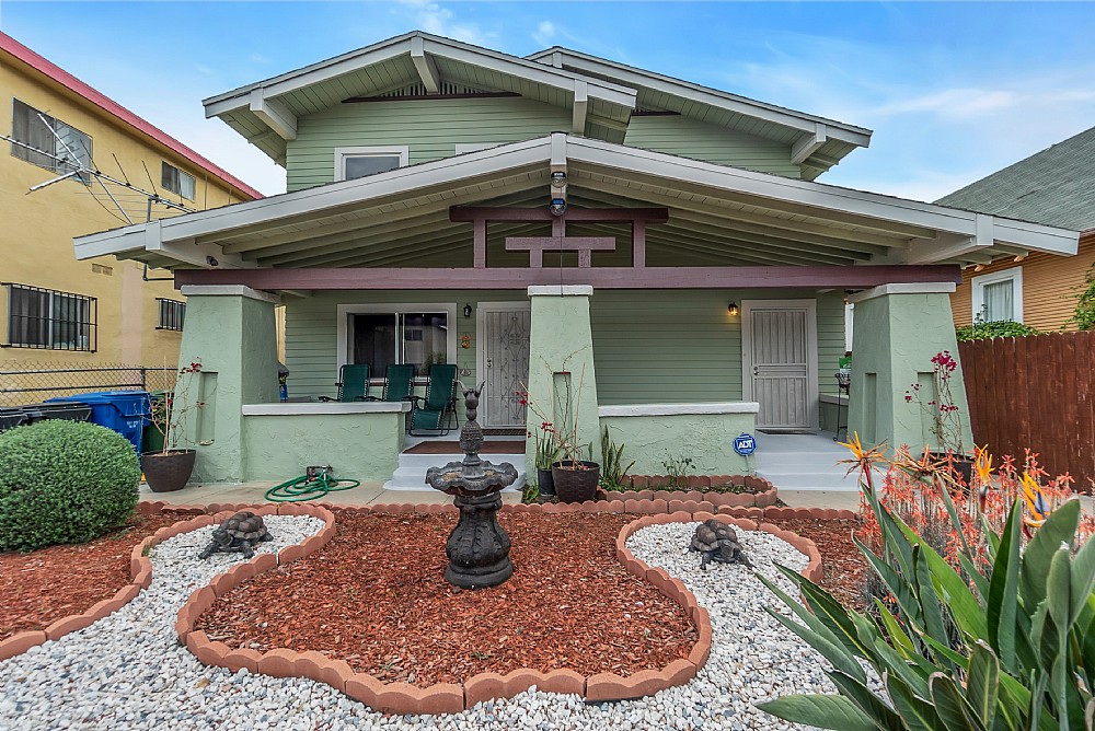 Elfyer - Los Angeles, CA House - For Sale