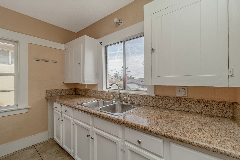 Elfyer - Los Angeles, CA House - For Sale