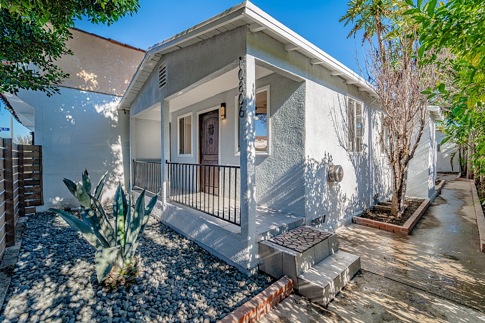 Elfyer - Los Angeles, CA House - For Sale