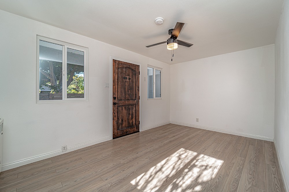 Elfyer - Los Angeles, CA House - For Sale