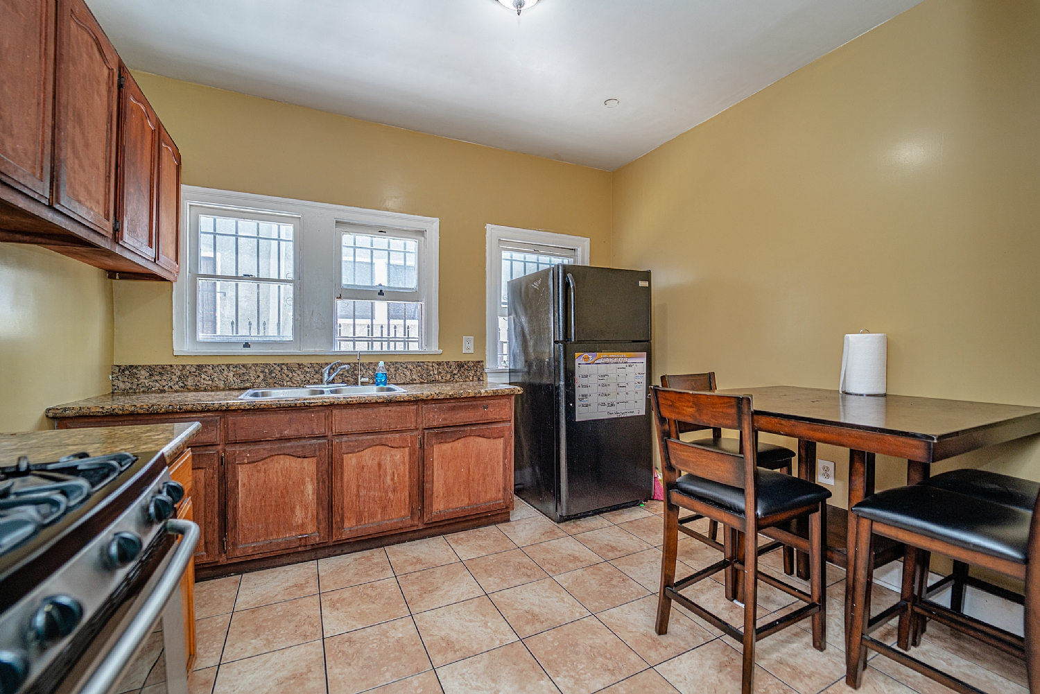 Elfyer - Los Angeles, CA House - For Sale