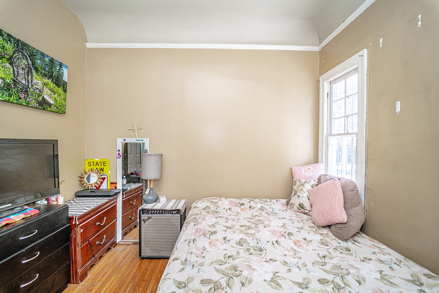 Elfyer - Los Angeles, CA House - For Sale