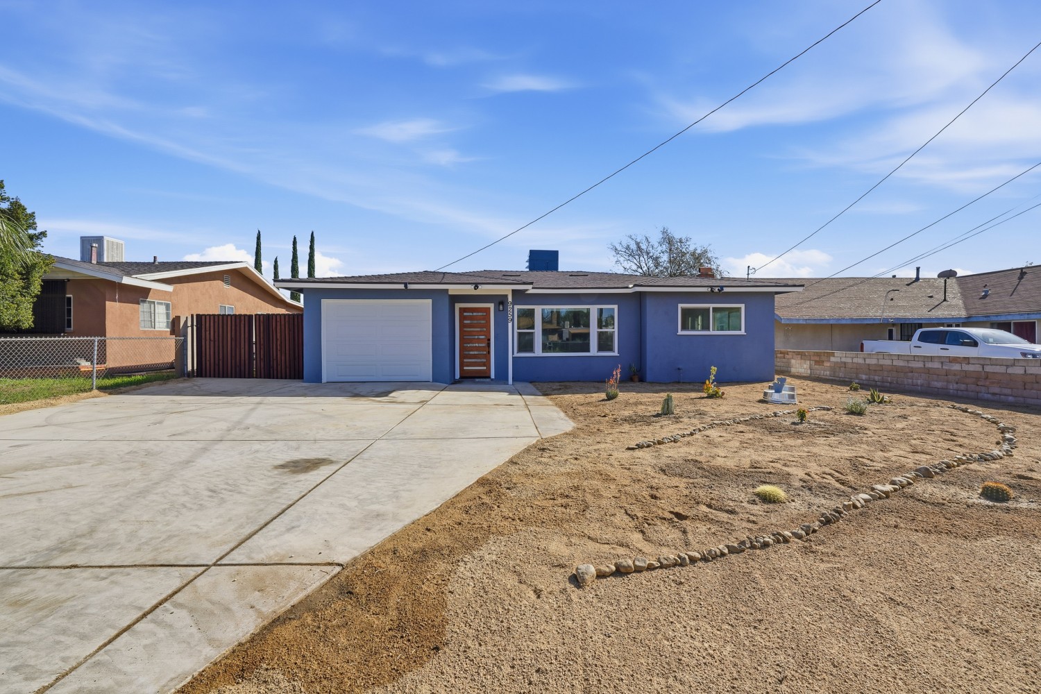 Elfyer - Fontana, CA House - For Sale
