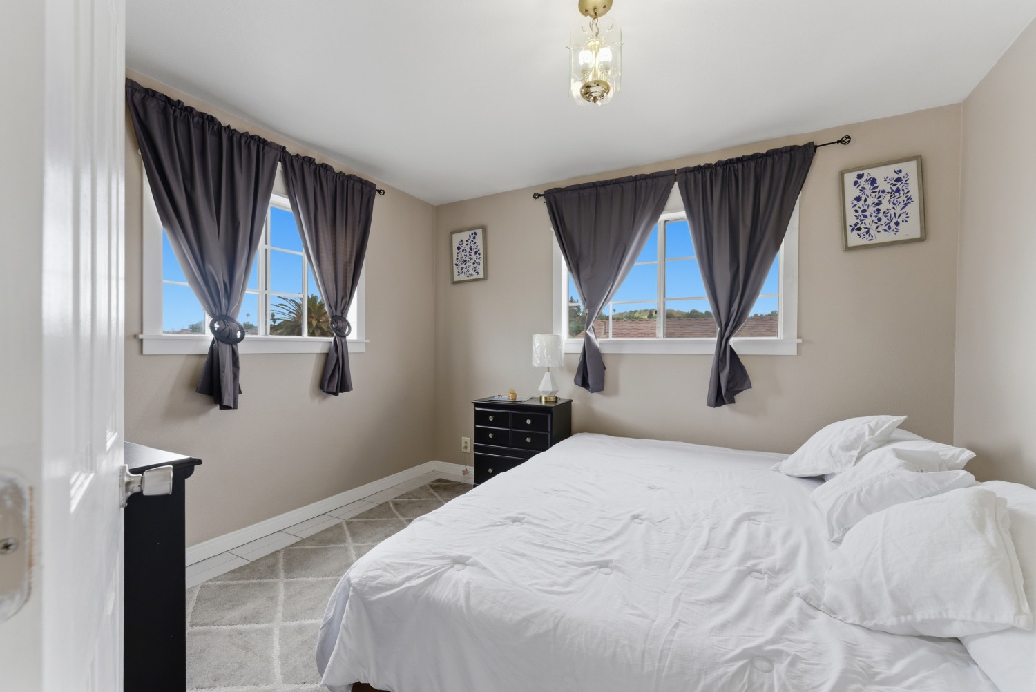 Elfyer - Los Angeles, CA House - For Sale