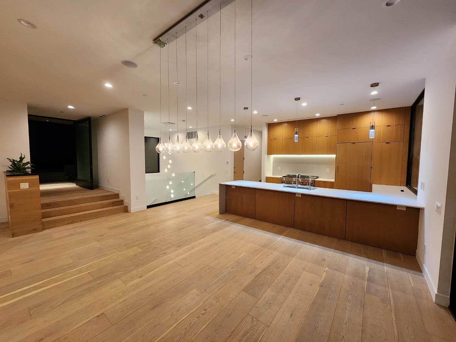 Elfyer - Encino, CA House - For Sale