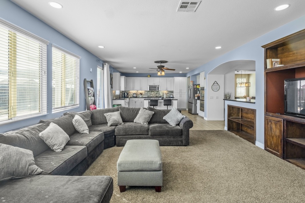 Elfyer - Victorville, CA House - For Sale