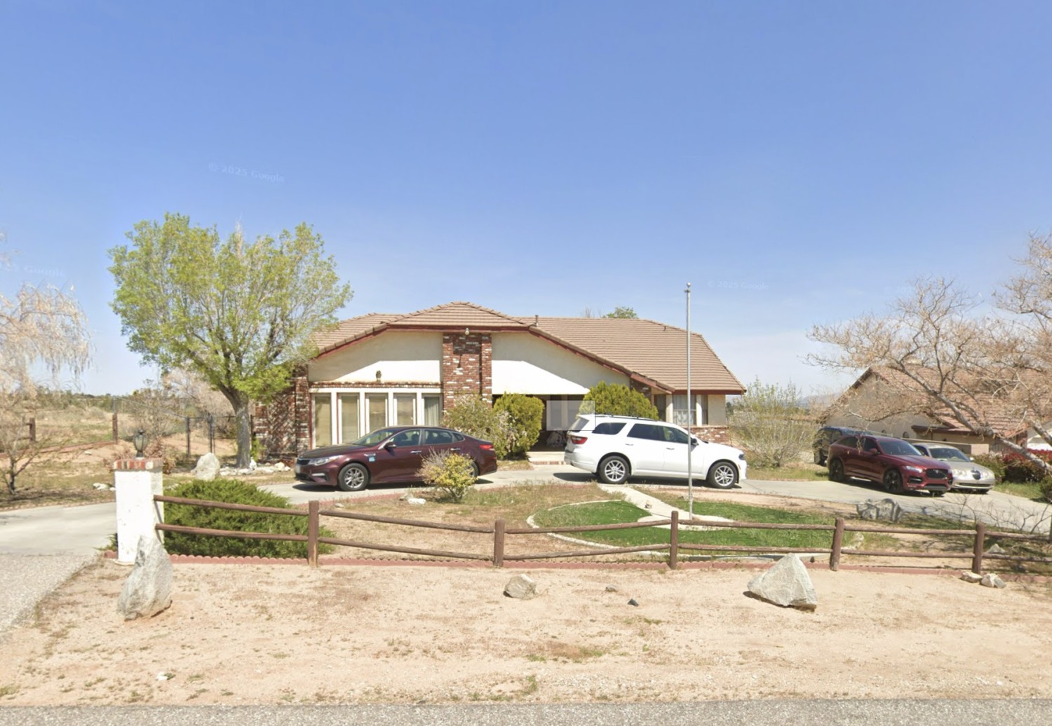 Elfyer - Hesperia, CA House - For Sale