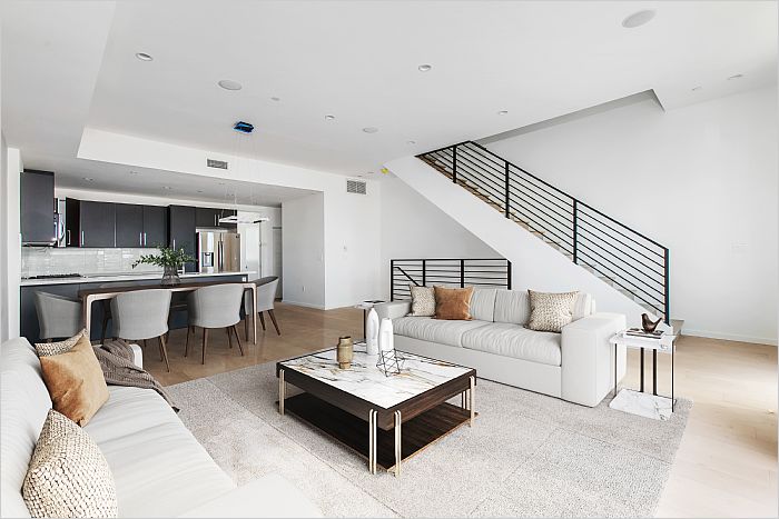 Elfyer - Los Angeles, CA House - For Sale