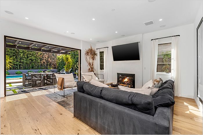 Elfyer - Los Angeles, CA House - For Sale