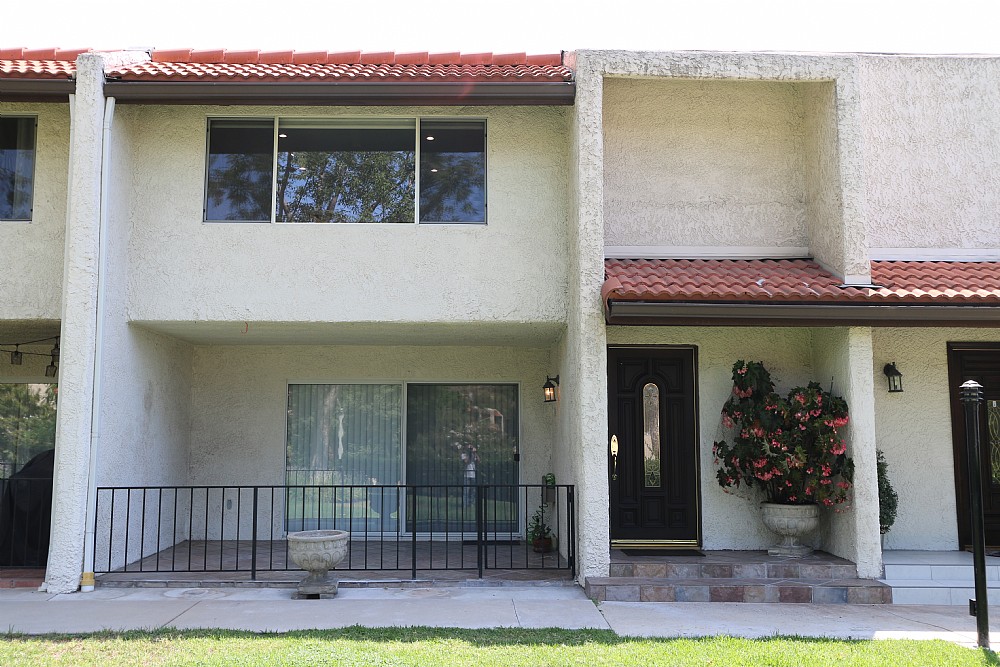 Elfyer - Burbank, CA House - For Sale