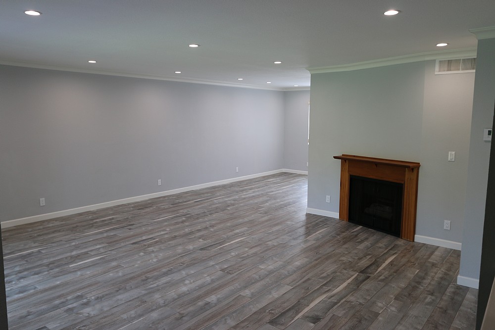 Elfyer - Burbank, CA House - For Sale