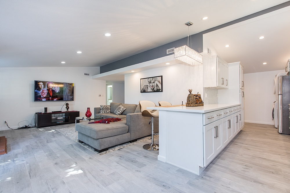 Elfyer - Reseda Ranch, CA House - For Sale