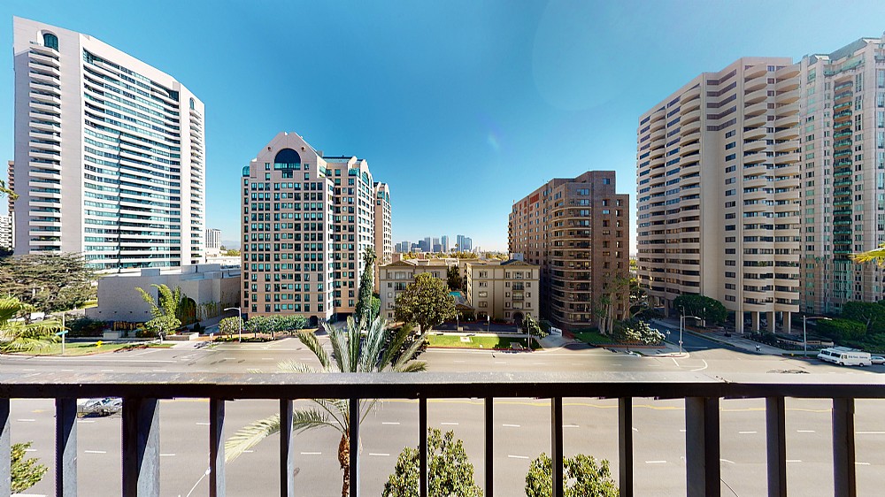 Elfyer - Los Angeles, CA House - For Sale