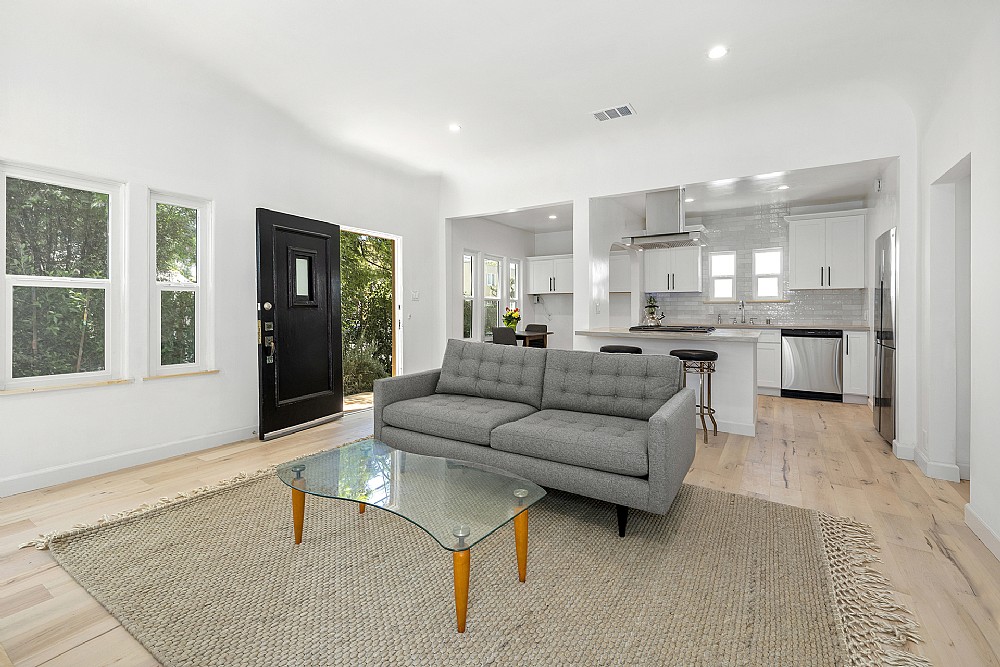 Elfyer - Los Angeles, CA House - For Sale