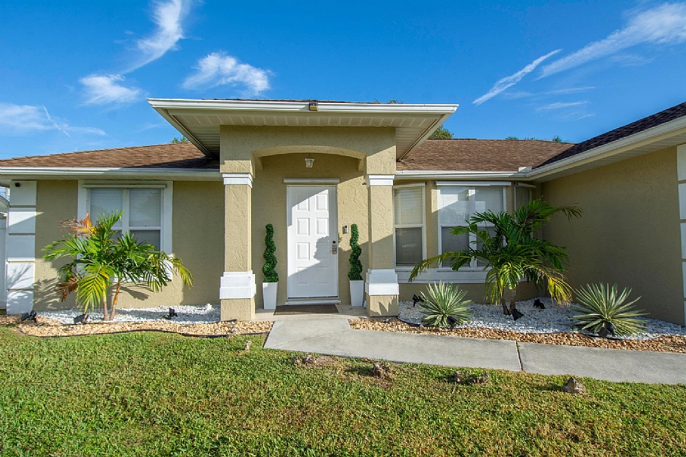 Elfyer - Port St Lucie, FL House - For Sale