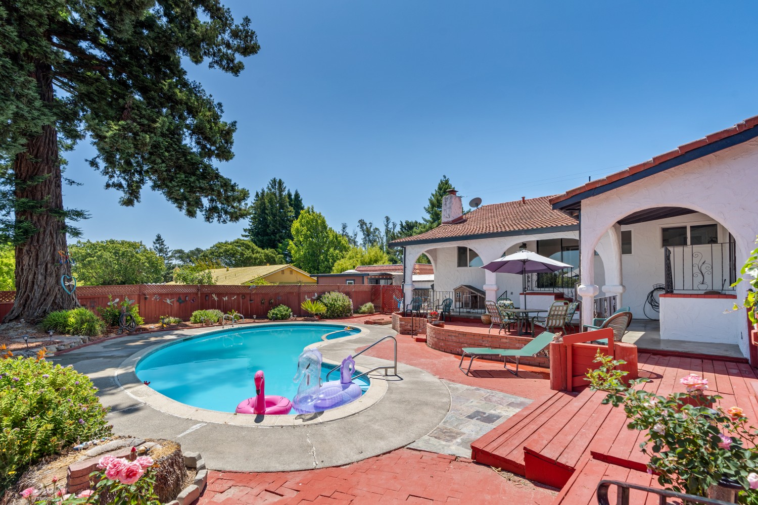 Elfyer - Sebastopol, CA House - For Sale