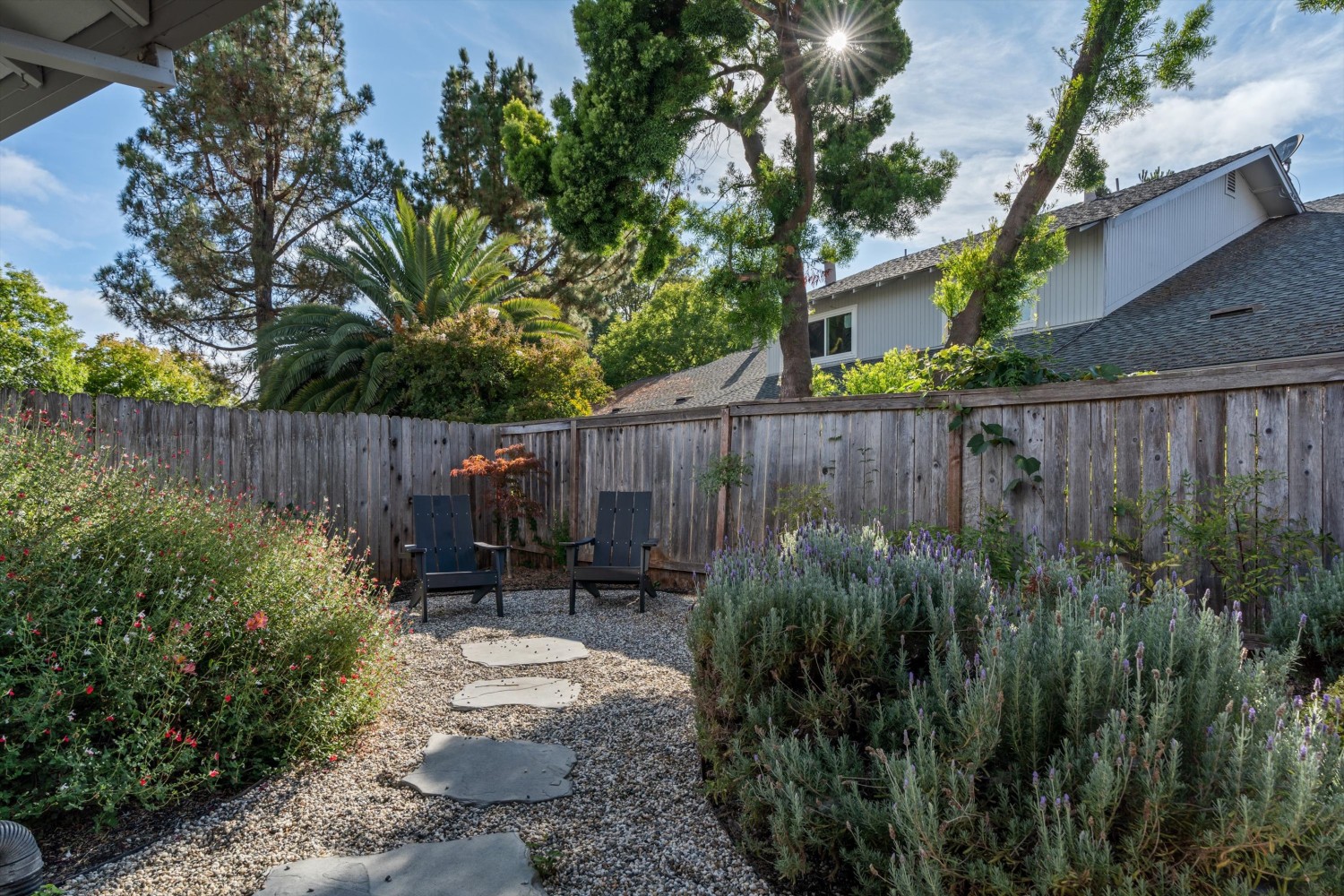 Elfyer - Rohnert Park, CA House - For Sale