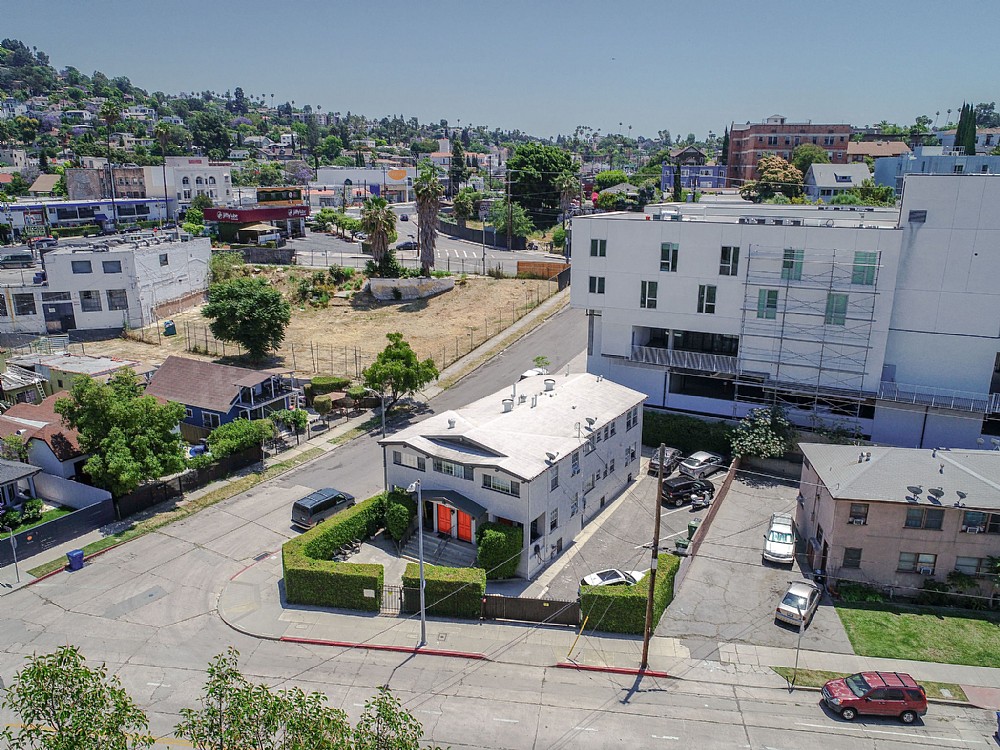 Elfyer - Los Angeles, CA House - For Sale