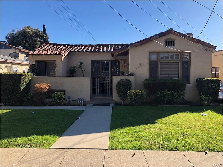 Elfyer - Long Beach, CA House - For Sale